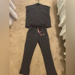 Figs Women's Charcoal Scrubs Petite Straight Leg